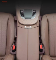Nouvelle idée de produit 2025 Pièces de décoration intérieure de voiture Remplisseur universel de l'espace entre les sièges de voiture Bande de fermeture latérale