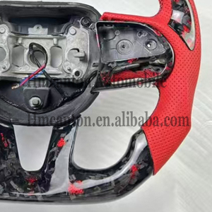Le volant de direction en cuir perforé en fibre de carbone forgée le plus populaire pour Dodge Challenger - Product Image 4