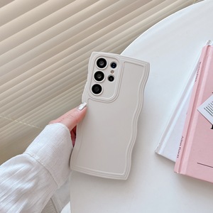 Linda funda ondulada rizada para <span class=keywords><strong>Samsung</strong></span> <span class=keywords><strong>Galaxy</strong></span> S23 Ultra S22 Plus S21 S20 FE A73 A53 A33 A23 A14 A34 A54 A52 A72 cubierta suave de Color caramelo - Product Image 6