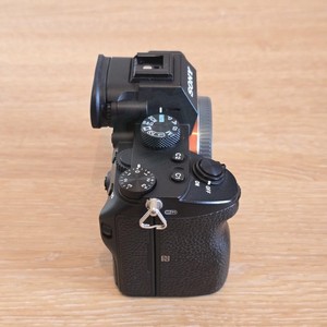 Cámara sin Espejo HFT Professional Alpha A7 <span class=keywords><strong>III</strong></span> de 24.2 MP, Solo Cuerpo Negro, Venta al Por Mayor - Product Image 4