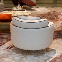 Fauteuil pivotant moderne en tissu de lin avec coussin brodé pour salon et chambre à coucher