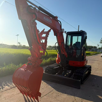 Excavator Mini Bekas Jepang Kubota U55-5 5.5 Ton CE EPA Jam Operasi Rendah Dengan Thumb Quick Couper dan Rubber Pads Dijual