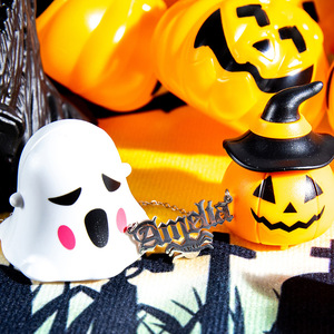 Collar con colgante de letras de acero inoxidable para Halloween, diseño alfanumérico en forma de U, cadena de clavícula a la moda para fiestas - Product Image 2