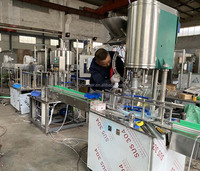 Machine de remplissage d'eau en bouteille Koyo 2000BPH