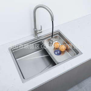 Évier de cuisine double en acier inoxydable 304, sous plan, 7545, surface brossée nano argentée, facile à nettoyer - Product Image 2