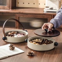Plateau à bonbons compartimenté avec couvercle et poignée, boîte à noix et snacks en grès, plateau à fruits secs avec bouton en bambou, plateau de service empilable à deux niveaux