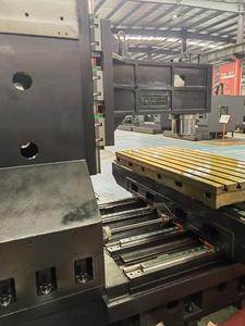 Yüksek hassasiyetli VMC1580 <span class=keywords><strong>CNC</strong></span> freze makinesi otomatik GSK kontrol sistemi BT50 mili konik dikey makine merkezi - Product Image 5