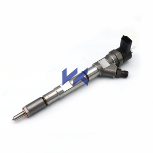 Inyector de Combustible para Motor Diésel, Repuesto 0445110126 para <span class=keywords><strong>HYUNDAI</strong></span> <span class=keywords><strong>Santa</strong></span> <span class=keywords><strong>Fe</strong></span>, Inyector Common Rail - Product Image 1