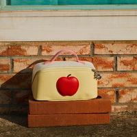 Recommandation de cadeau : Trousse de maquillage portable imperméable en forme de pomme, design à carreaux personnalisé, pochette de rangement haut de gamme pour soins de la peau