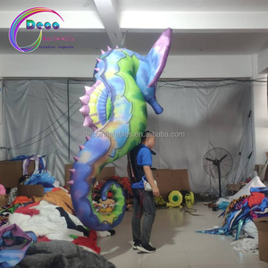 Costume d'animal marin gonflable personnalisé Costumes de défilé de vacances Costume d'hippocampe gonflable - Product Image 6