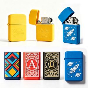 Étui de protection pour briquet en silicone avec logo personnalisé, forme rectangulaire, style moderne, durable, antidérapant, accessoire pour fumeurs - Product Image 3