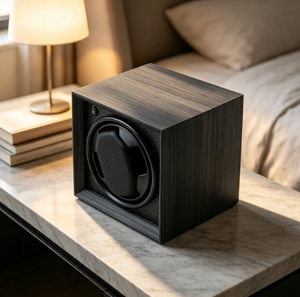 Caja Giratoria Automática para Reloj Individual de Lujo en Gris Oscuro con Acabado de Madera, Caja de Almacenamiento para Reloj Mecánico con Fuente de Alimentación por Batería - Product Image 3