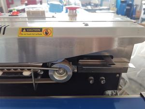 Machine de scellage à bande continue automatique pour sacs en plastique, avec impression de date, KUNBA FRM-980, pour sachets de <span class=keywords><strong>café</strong></span> à gaz d'azote horizontal - Product Image 5