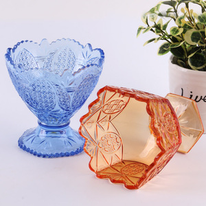 Tazas <span class=keywords><strong>de</strong></span> helado <span class=keywords><strong>de</strong></span> vidrio Sundae grabadas con pie Stock Batido Postre Leche Soda Tazón <span class=keywords><strong>de</strong></span> helado <span class=keywords><strong>de</strong></span> vidrio transparente - Product Image 2