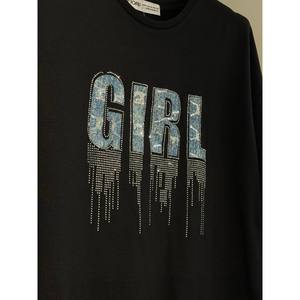 T-shirt à imprimé pailleté Fiori Girl pour femme, jersey à manches régulières, design à paillettes - Product Image 2