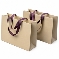 Vente en gros de cosmétiques de luxe, bijoux, vêtements, chaussures, emballages, sacs en carton ivoire, ruban, poignée, logo personnalisé, design recyclé