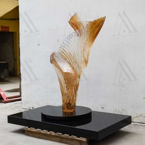 Scultura Astratta a Prezzo di Fabbrica, Statua a Spirale in Resina Trasparente a Forma d'Onda per Progetti Commerciali e Decorazioni Paesaggistiche - Product Image 5