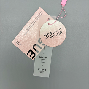 The multi-layered combination of trends allows for customizable LOGO clothing tags - Product Image 3