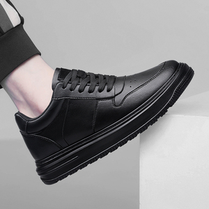 Baskets mi-montantes décontractées pour hommes avec rehaussement discret, bout rond, semelle épaisse, en cuir, pour le printemps - Product Image 5