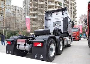 Camión Tractor de Servicio Pesado FAW Jiefang J7 6X4 >450hp Capacidad de Carga de 11-20T - Product Image 6