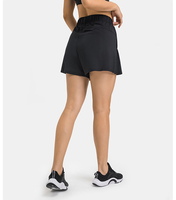 Shorts plissés pour femme, coupe droite, légers et respirants, avec grandes poches latérales, idéaux pour l'été et le jogging décontracté