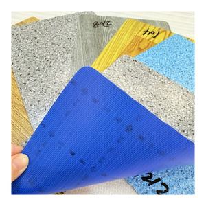 Rollo de suelo de PVC de 0,35mm superventas, linóleo de vinilo antideslizante impermeable de grano de madera para apartamentos, uso interior de 5mm - Product Image 4