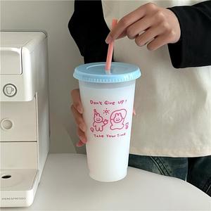 1PC Bonito Garrafa De Água Para Café Suco De Leite Chá Plástico Copos Frio Com Tampa De Palha Portátil Reutilizável Beber Garrafa Canecas - Product Image 2