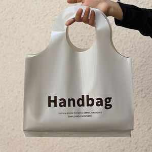 ถุงซิปล็อค LDPE เงาพิเศษ หนาพิเศษ แบบตั้งได้ ใช้ซ้ำได้ สำหรับใส่สินค้าพรีเมียม พร้อมโลโก้สำหรับเสื้อผ้า - Product Image 5