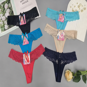 Culottes mi-hautes sans coutures à motif géométrique côtelé, confortables et douces, sous-vêtements tricotés sans coutures pour femmes - Product Image 4