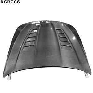 ฝากระโปรงหน้าคาร์บอนไฟเบอร์ทรงโค้งสไตล์ DTM สำหรับรถยนต์ BMW ซีรีส์ 5 F18 M5 ปี 2009-2016 ผลิตด้วยวิธีขึ้นรูปสุญญากาศ ติดตั้งง่าย - Product Image 3