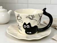 Tasse et soucoupe en céramique gaufrée motif chat noir floral dessiné à la main, avec poignée unique en forme de queue de chat, ensemble mug à café et latte