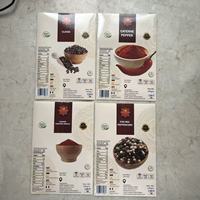 Étiquettes autocollantes en rouleau pour emballage alimentaire, avec impression de logo personnalisé, en papier métallisé imperméable.