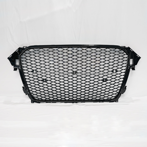 Parrilla Estilo RS4 para Audi A4L/S4 B8.5 13-16 |   Malla de Panal Negra Brillante | Envío Rápido desde EE. UU. y Dropshipping - Product Image 1