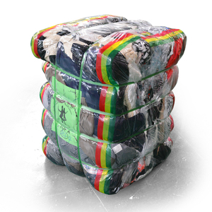 Ukay ukay Bale cửa hàng tiết kiệm cung cấp bán buôn quần áo mùa hè cũ cho nam và nữ để bán lại thứ cấp - Product Image 4