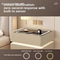 Table de Chevet Intelligente Moderne Minimaliste avec Lampe à Induction, Lumière de Chambre Luxe Léger, Multifonctionnelle, Recharge Sans Fil, Bluetooth, en Pierre