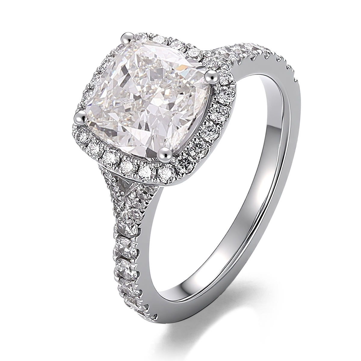 Bague en or massif 14 carats avec diamant de laboratoire