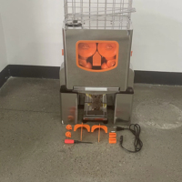 Commerciële sinaasappelpersmachine, automatische elektrische machine voor vers sinaasappelsap voor winkels en supermarkten