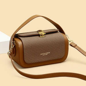 New fashion wholesale women's shoulder bag, small square crossbody bag, women's handbag - Product Image 5
