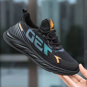 <span class=keywords><strong>2022</strong></span> Baskets de <span class=keywords><strong>Mode</strong></span> pour Hommes, Chaussures Personnalisées Anti-Dérapantes pour <span class=keywords><strong>la</strong></span> Marche et <span class=keywords><strong>la</strong></span> Course avec Doublure en Maille Respirante pour le Printemps - Product Image 2
