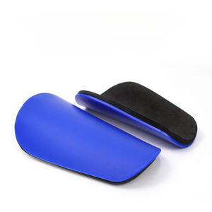 Plaques de protection pour tibia de football pour adultes et jeunes, parfaites pour tous les sports, assurant la sécurité et la durabilité en <span class=keywords><strong>action</strong></span> - Product Image 3