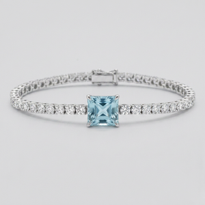 Bracelet pour femme en or blanc 18 carats, serti de diamants de laboratoire bleus vifs taille princesse et taille brillant, certifié IGI - Product Image 1