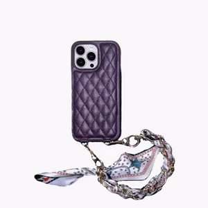 Luxury Trendy Hook Stylish Telescopic Chain Strap Lanyard Phone Cases For iPhone 15 14 Pro Max 15Plus Samsung S21 Ultra S22 S23