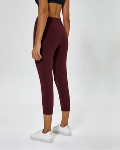 Excelente calidad de deporte cómodo alta cintura de Yoga Fitness de alta elástico No-sensación de gimnasio Capri con bolsillo - Product Image 2