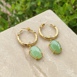 Pendientes de aro llamativos con incrustaciones de chalcedonia crisolítica, de latón chapado en oro de 18k, con textura de serpiente y detalles de circonita cúbica, para mujer. - Product Image 5