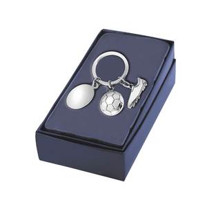 Porte-clés de football personnalisé en cuir et métal avec logo personnalisé pour usage professionnel - Product Image 2