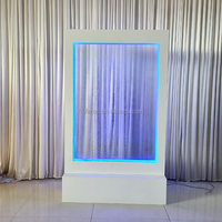 Furun usine conception cascade stand mariage signe de bienvenue LED lumière intérieure fontaine événement toile de fond décoration