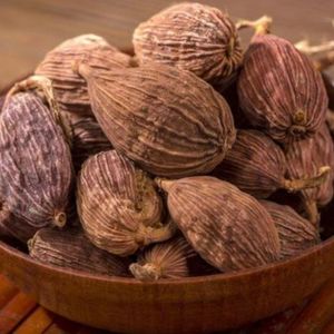 Spezie di Tsaoko Amomum di Alta Qualità, Erba Singola per Condimenti e Marinature, Proveniente dallo Yunnan, Cina, Frutto di Tsaoko Amomum - Product Image 2