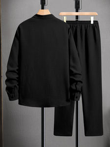 Мужской элегантный повседневный комплект из двух предметов, рубашка с воротником-стойкой и длинными рукавами и повседневные брюки в простой однотонной повседневной одежде - Product Image 4