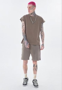 Top da <span class=keywords><strong>uomo</strong></span> in cotone 100% Vintage lavato oversize senza maniche con bordo a fila in stile stile Unisex morbido tessuto di alta qualità - Product Image 2