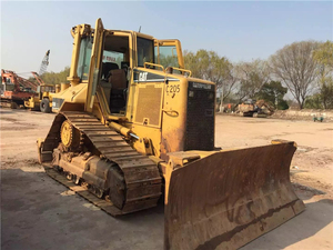 Bulldozer sur chenilles CAT D5N LGP 2022 d'occasion avec ripper, moteur, pompe, boîte de vitesses et composants moteur – Compact et économique - Product Image 2